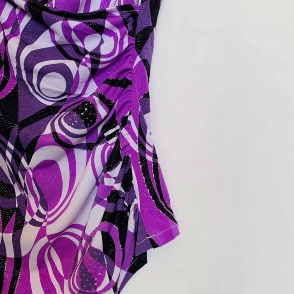Abstract Wrap Top - Picture 3 of 4